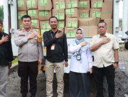 Kapolres Tinjau Logistik Kertas Suara Pemilu di KPU Kabupaten Simalungun