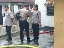 Kapolsek Siantar Marihat Pimpin Olah TKP Kebakaran Rumah Warga di Jalan Durian