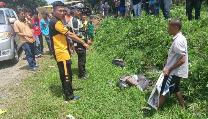 Diduga Kelalaian Sopir, Truck Hantam Sepeda Motor 1 orang Tewas
