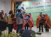 Kajari Toba Diminta Periksa Kadinkes Terkait Pemotongan Uang Perjalanan Nakes Puskesmas