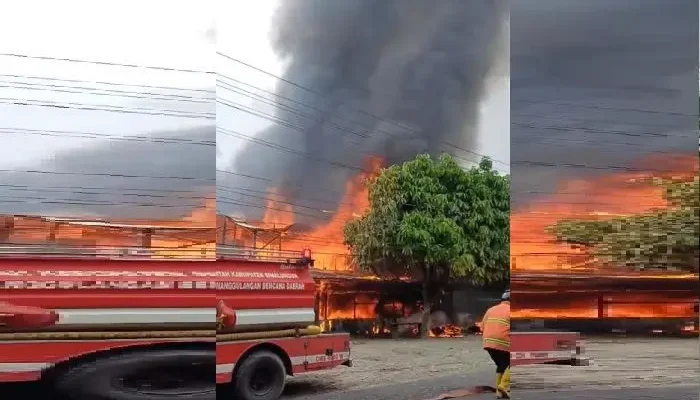 Kebakaran di Kecamatan Siantar Hanguskan Bangunan dan Sepeda Motor