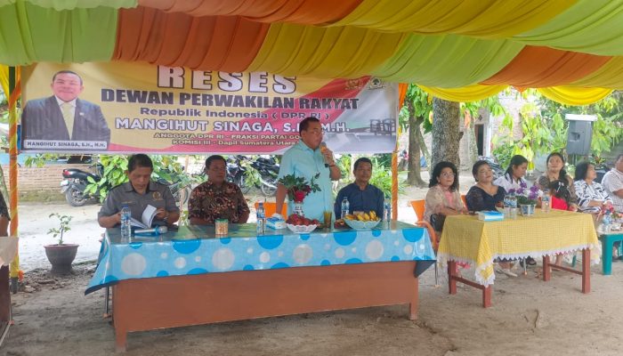 Mangihut Sinaga Serap Aspirasi Warga Jawa Maraja Bah Jambi Dalam Kegiatan Reses