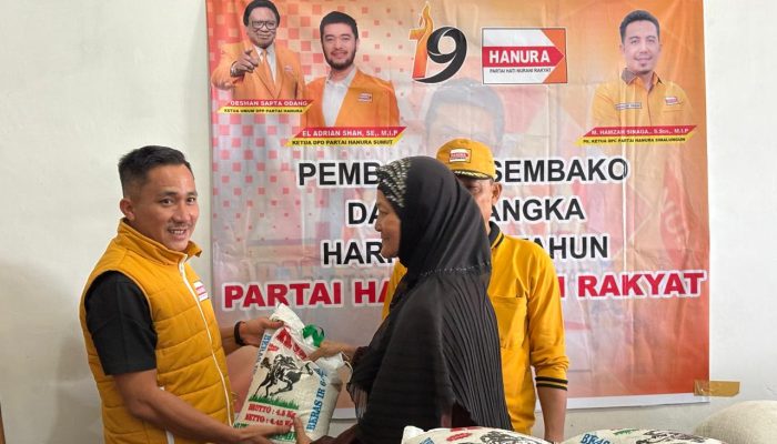 Merayakan  Hut Hanura ke19 , Dpc Simalungun Berbagi Sembako Kepada Lansia