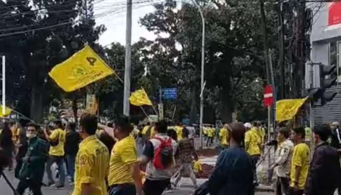 Musda XI Golkar Sumut Diwarnai Kericuhan